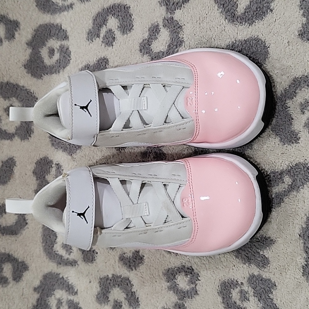 Kids Nike Air Jordan Max Aura
